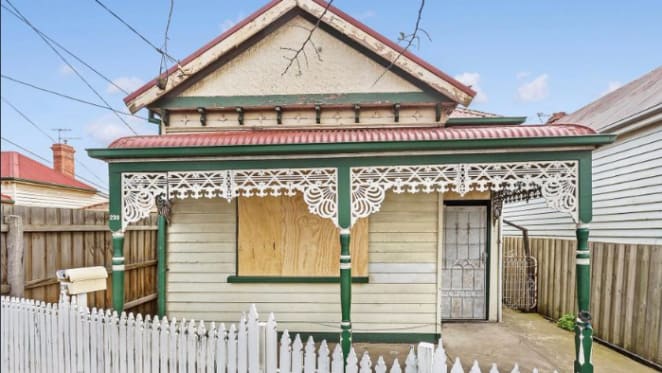 Footscray cottage sold at $647,000 by mortgagee