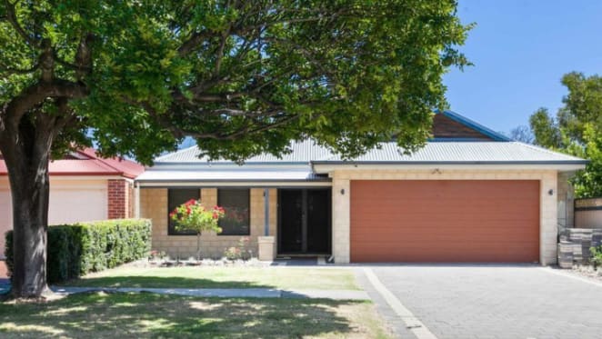 Perth crime scene auction listing comes with full disclosure