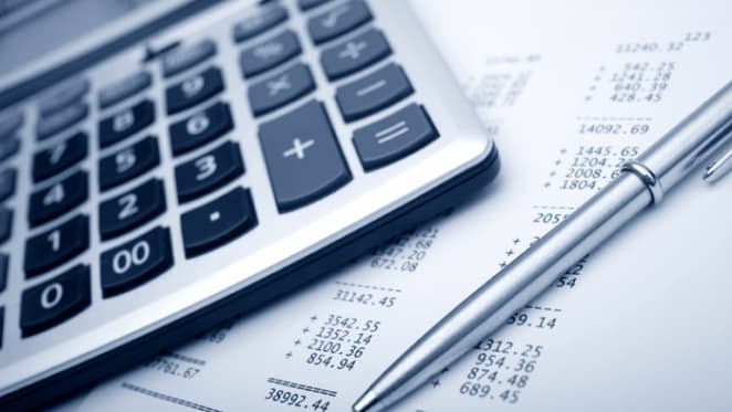 Property price falls slow, but 0.7 per cent declines felt in June quarter: ABS