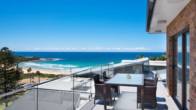 Beachside Freshwater trophy home sold for a record price