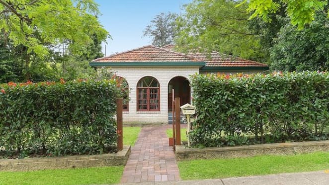 Parramatta Eel Mitchell Moses buys Gladesville house