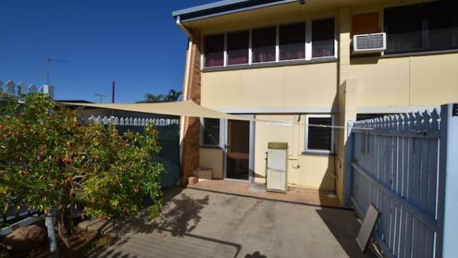 $57,000 West Gladstone unit sale shows little price growth