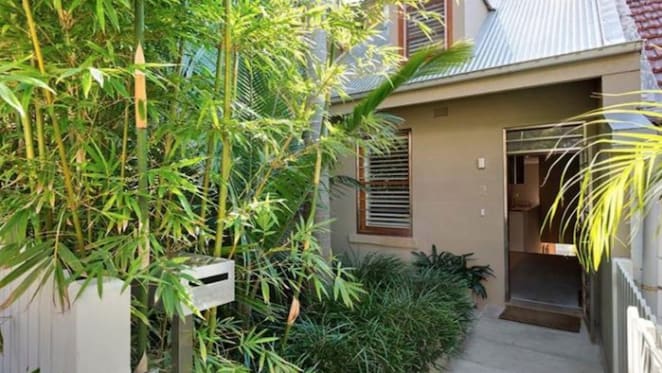 Jarryd Hayne quickly secures Darlinghurst tenants