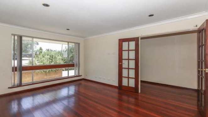 Huntingdale, Perth three bedroom house sold by mortgagee