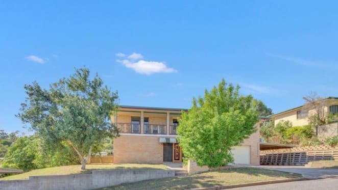 Kin Kora, Queensland mortgagee house sold for $169,000 loss