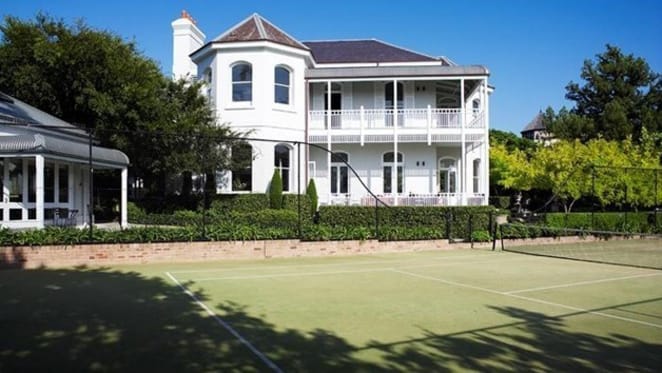 Kahlbetzer's Mandolong House in Mosman expands to 3,600 square metres