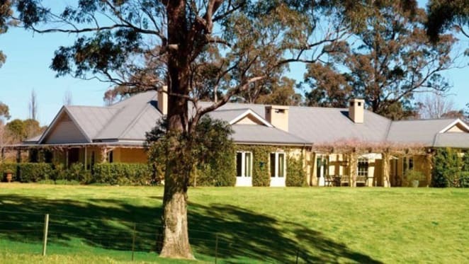 Gai and Robbie Waterhouse tipped as Dunsinea, Mittagong cattle farm buyers