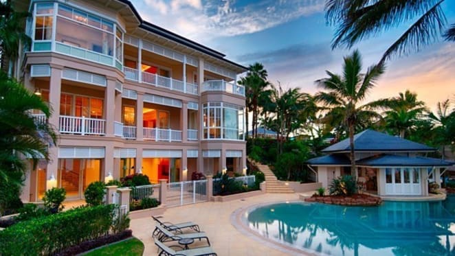Vaughan Bullivant secures $5.3 million Redcliffe beachfront trophy home sale