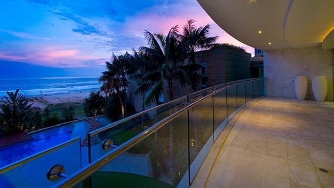 Golfer Adam Scott scores reverse bounce back on Jade, Surfers Paradise apartment sales