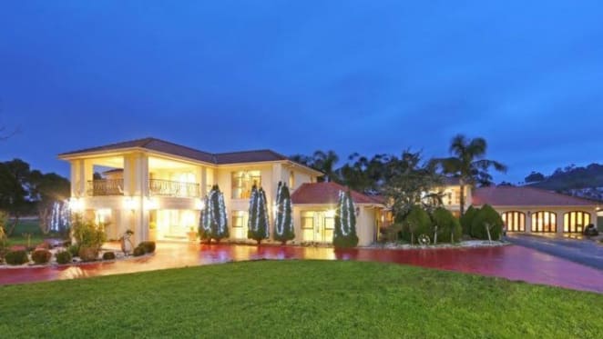 East shines as Melbourne auctions start spring with strongest result for a year