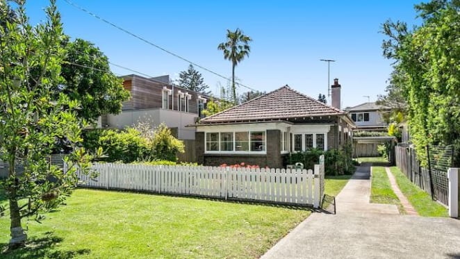 Manly home on Iluka Avenue sells for over $3 million