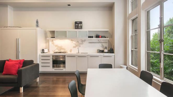 Huxtaburger owners list historic Melbourne apartment