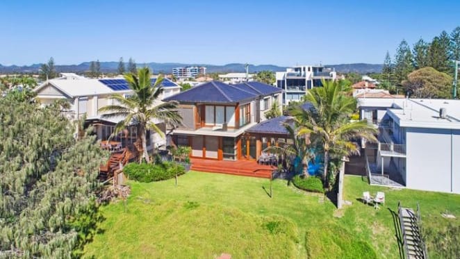 Fitness First founder Tony de Leede secures Mermaid Beach sale