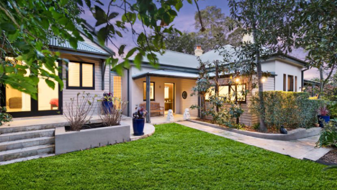 Former ABC chairman Justin Milne lists Rozelle trophy home Erinagh