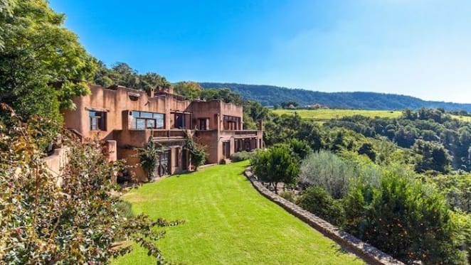 Santa Fe, Milton trophy rainforest home listed