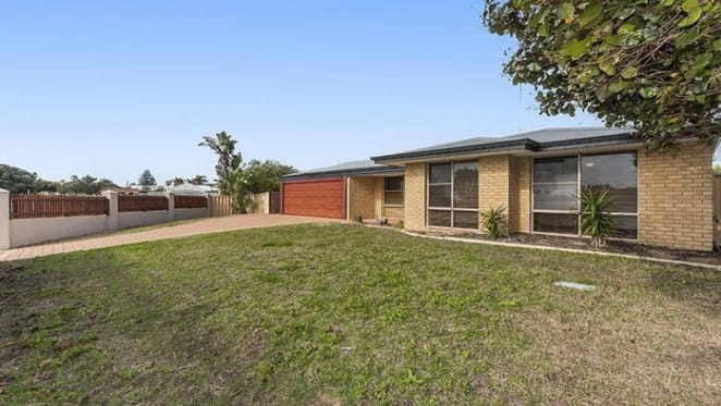 A Halls Head home was listed by mortgagee at a $100,000 loss