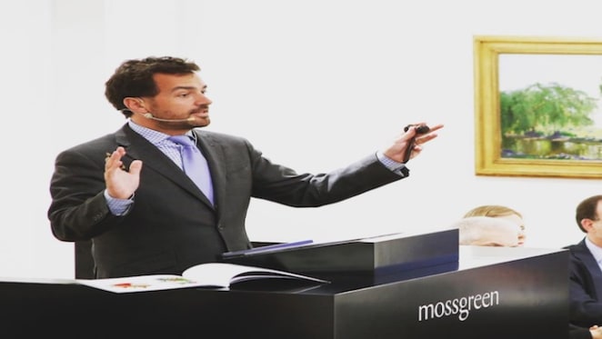 Mossgreen administration gathers no white knight
