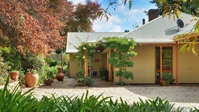 London-based Alexander Downer sells Adelaide Hills home