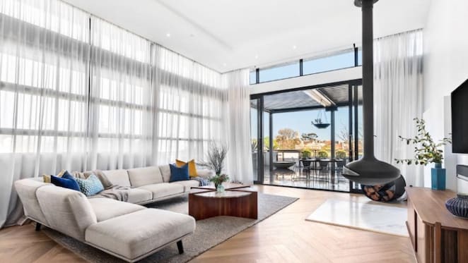 Melbourne construction digital entrepreneur Rob Phillpot scores both Block Gatwick penthouses