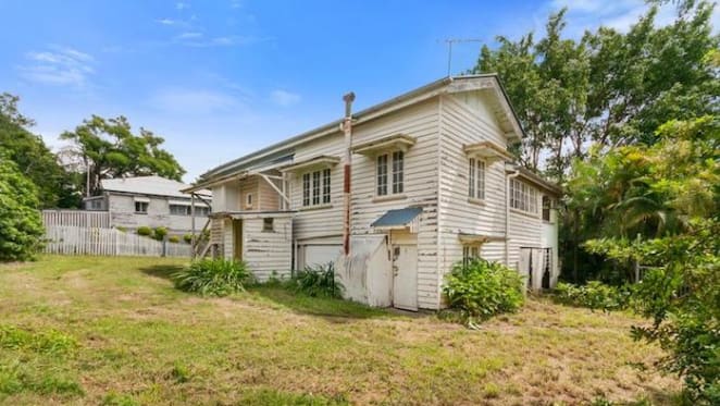 Loss as 1900s North Ipswich three bedroom house sold for $165,000