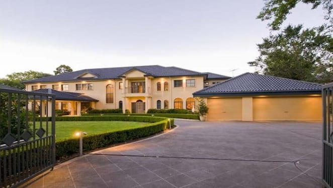 New upper North Shore record price paid by local Chinese family