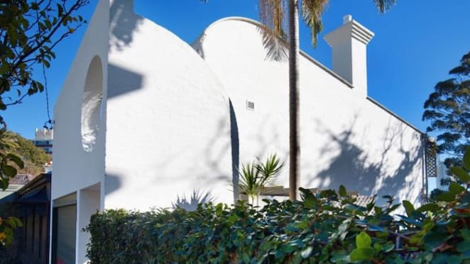 Ken Woolley's award-winning Paddington home sells to Tim Casey