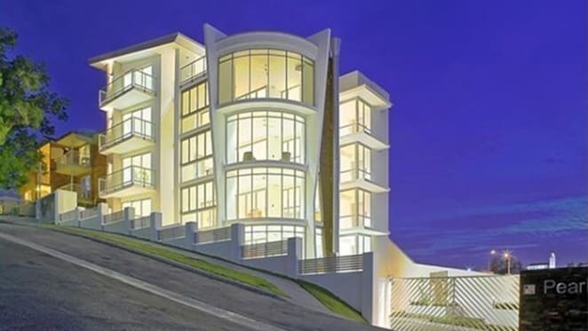 Pearl, South Brisbane apartment complex listed in one line