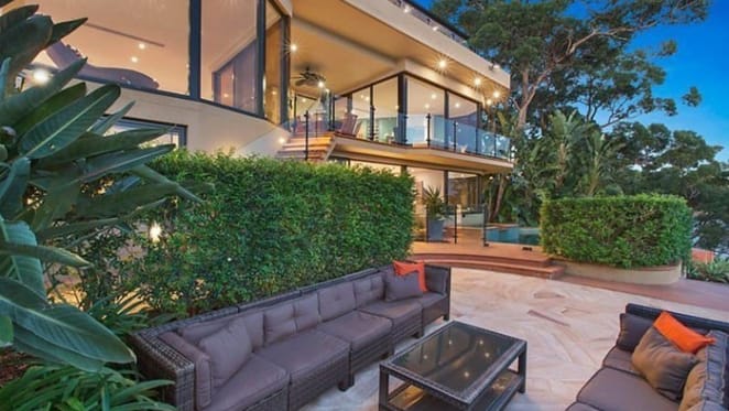 Andrew Ettingshausen yet to hook his $4 million plus Port Hacking buyer