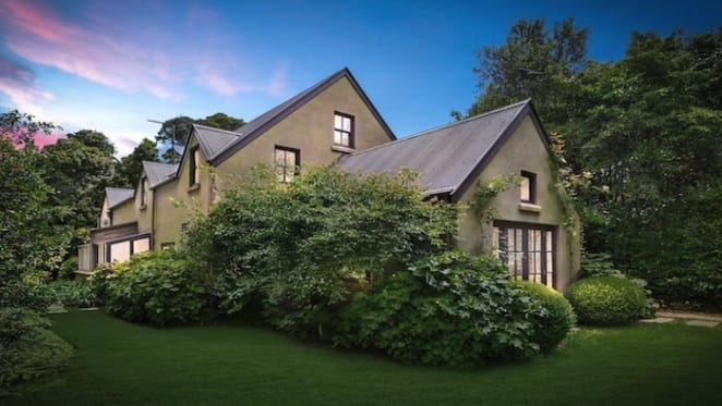 Crown boss John Alexander sells Robertson retreat, Possumwood