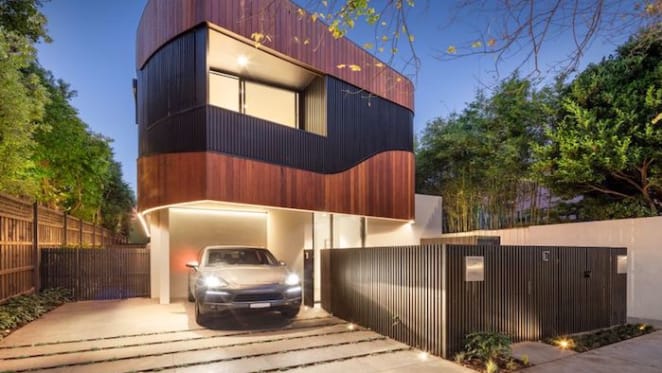 Travis Walton-designed Prahran trophy home set for auction