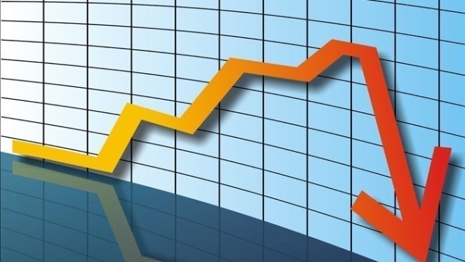 Three-decades of economic growth set to end; Peter Martin