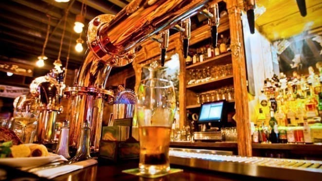 Hot pub sector and sharp yields drive investors to Queensland