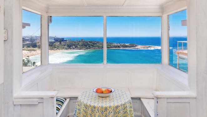 Queenscliff cottage sells at $5.55 million at weekend auction