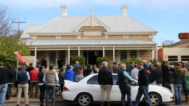 Australians' deep-seated fear of foreign investment in housing remains: Sydney University research