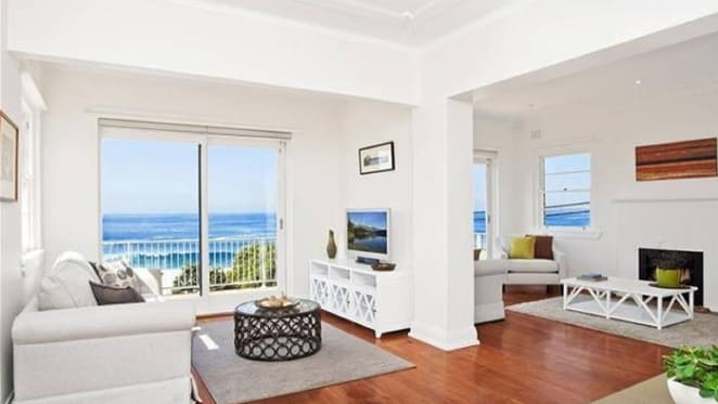 Surfer Taj Burrow spends $2.3 million on top floor Tamarama investment apartment