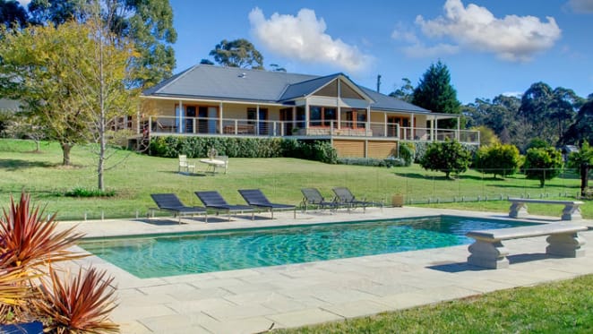 Macquarie Radio boss quits Southern Highlands retreat