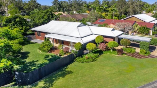 Masterchef runner-up Matt Sinclair lists former Noosa home