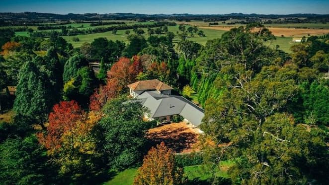 Wandarrie, Burraddo 1930s period home sold