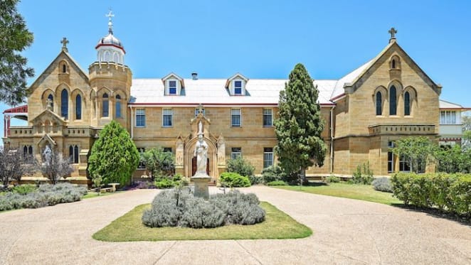 Warwick, Queensland mortgagee home sold for $35,000 loss