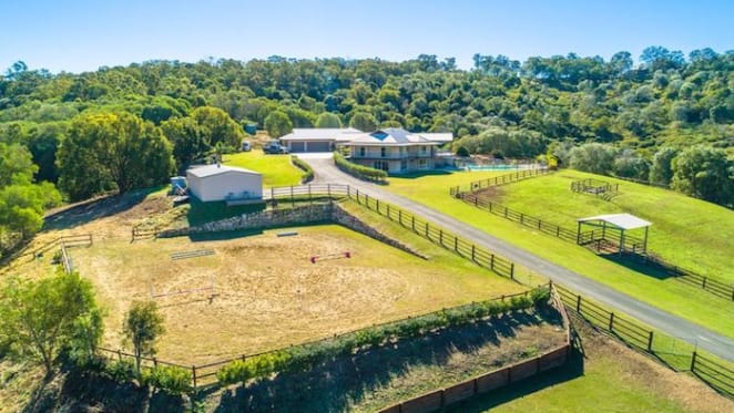 Willow Vale equestrian estate listed at $1.69 million