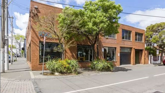 Windsor building fetches $3.93 million at auction