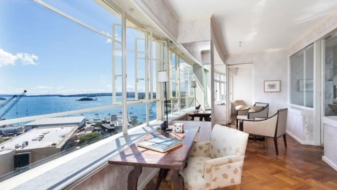 Landmark Potts Point penthouse for sale