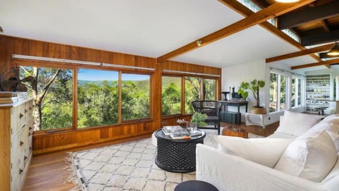 Stylish tree change Wyong Creek retreat style property sold for $815,000