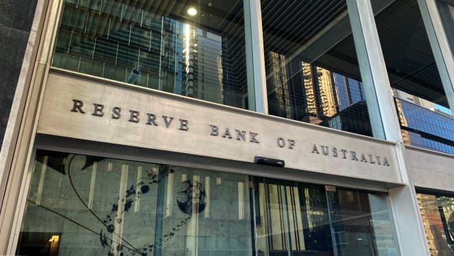 RBA watching cash-rich household spending amid recovering economy