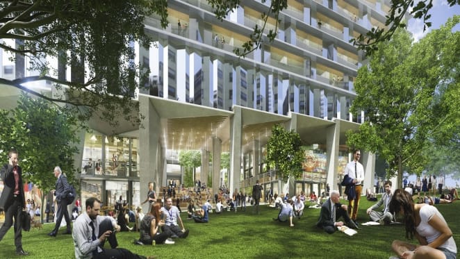 Collins Arch amenities