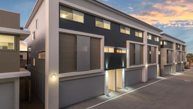 Urban’s tour of a completed Infinity Heathwood townhome