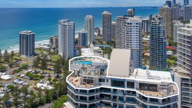 Melbourne's Smorgon family list Main Beach penthouse