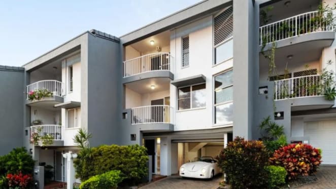 Singer Lisa Origliasso lists Brisbane townhouse
