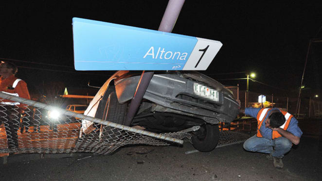 Altona Smashed! - A Light Rail solution to a heavy problem