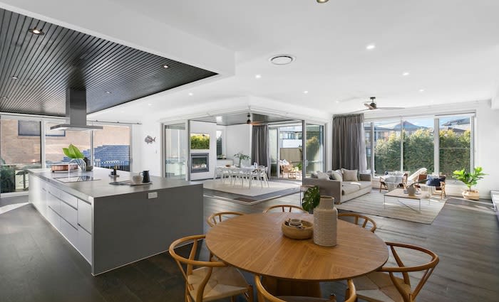 Pete Evans sells as Sydney weekend auctions remain strong